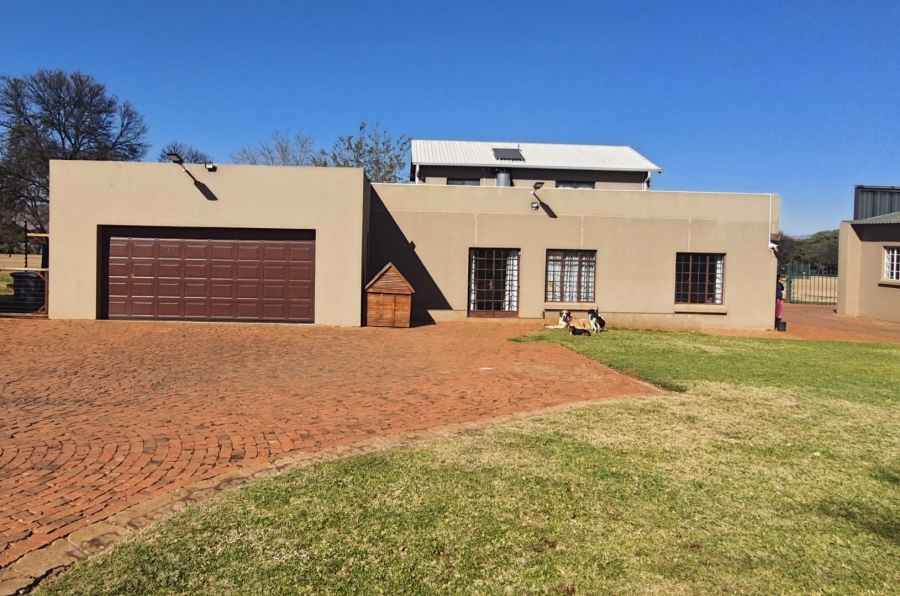 5 Bedroom Property for Sale in Rietfontein A H North West